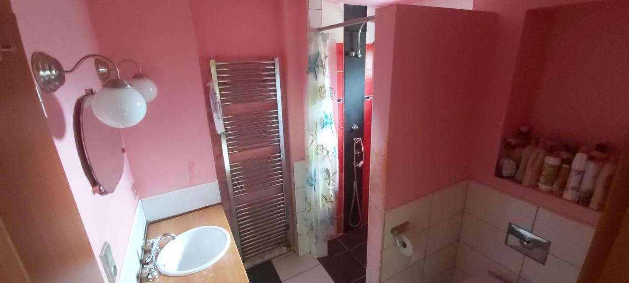 Chata U Rybnika Msecke Zehrovice エクステリア 写真