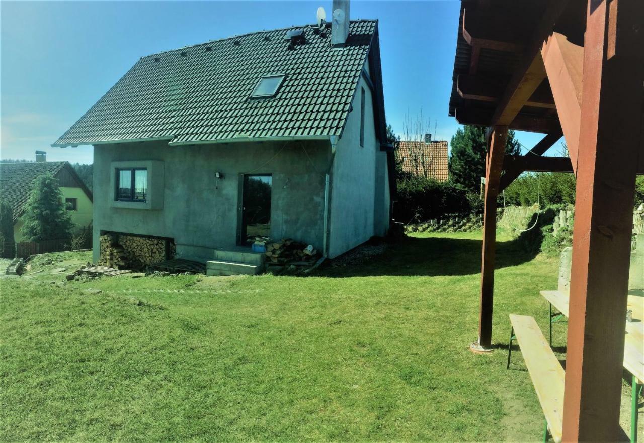 Chata U Rybnika Msecke Zehrovice エクステリア 写真